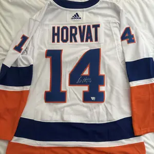 1 PYP 2025 Fanatics Under Wraps Signed Hockey Jersey