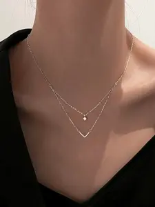 Women's V-Neck Single Diamond Necklace, Elegant Alloy Chain Jewelry, All Season Wearable Accessory, Unique Design for Women