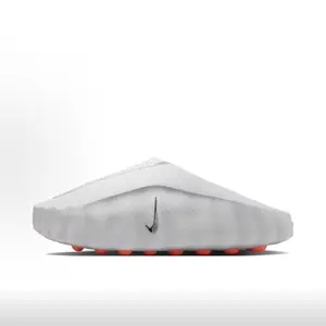 Fashionable Casual Comfortable Soft Padded Slippers for Men in Light Smoke Gray