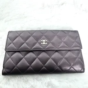 Pre-owned CHANEL wallet wwl
