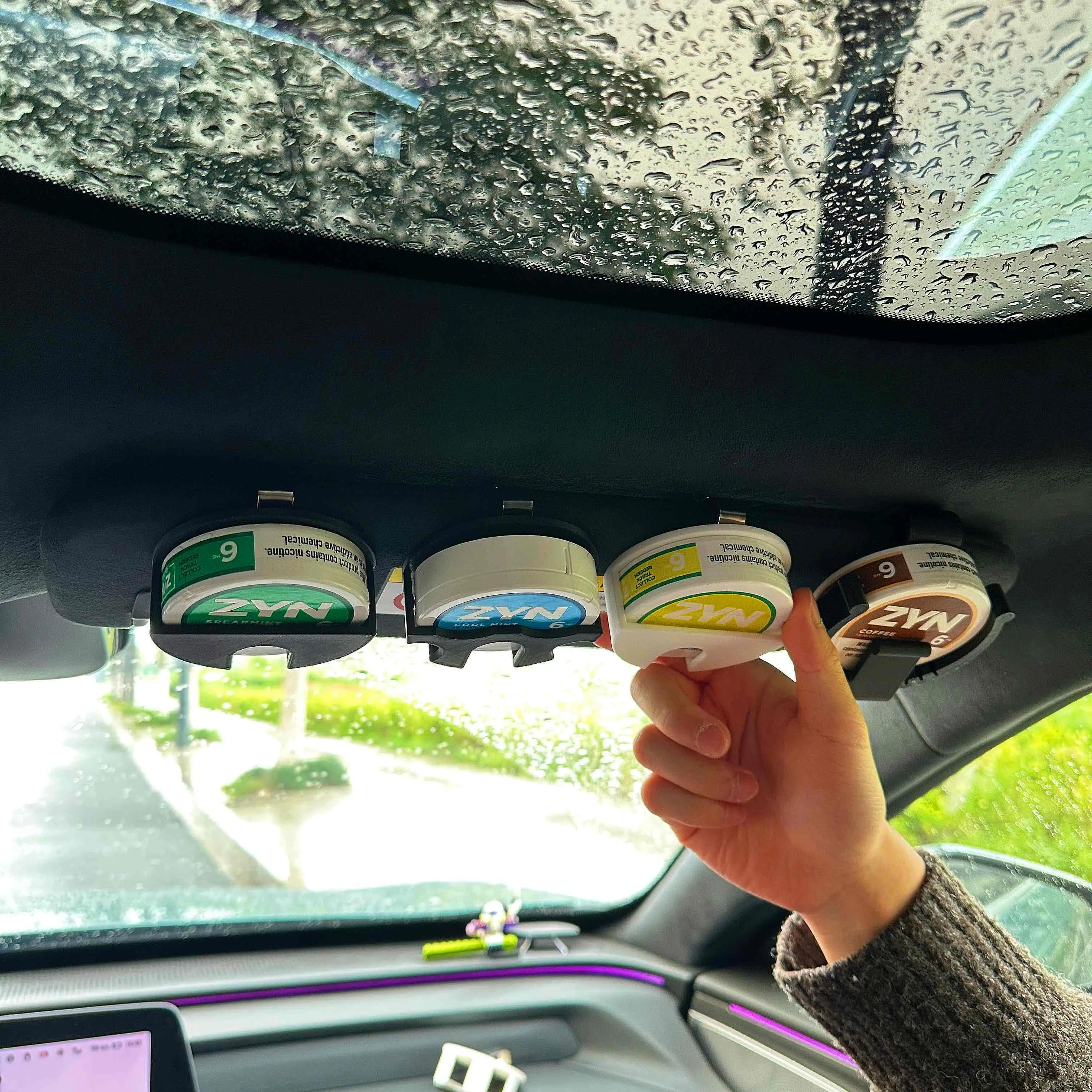 Zyn Holder Visor Clip | Durable Material for Car | Universal Fit & Easy Access | Essential Accessory for Zyn Pouches(no printed text)