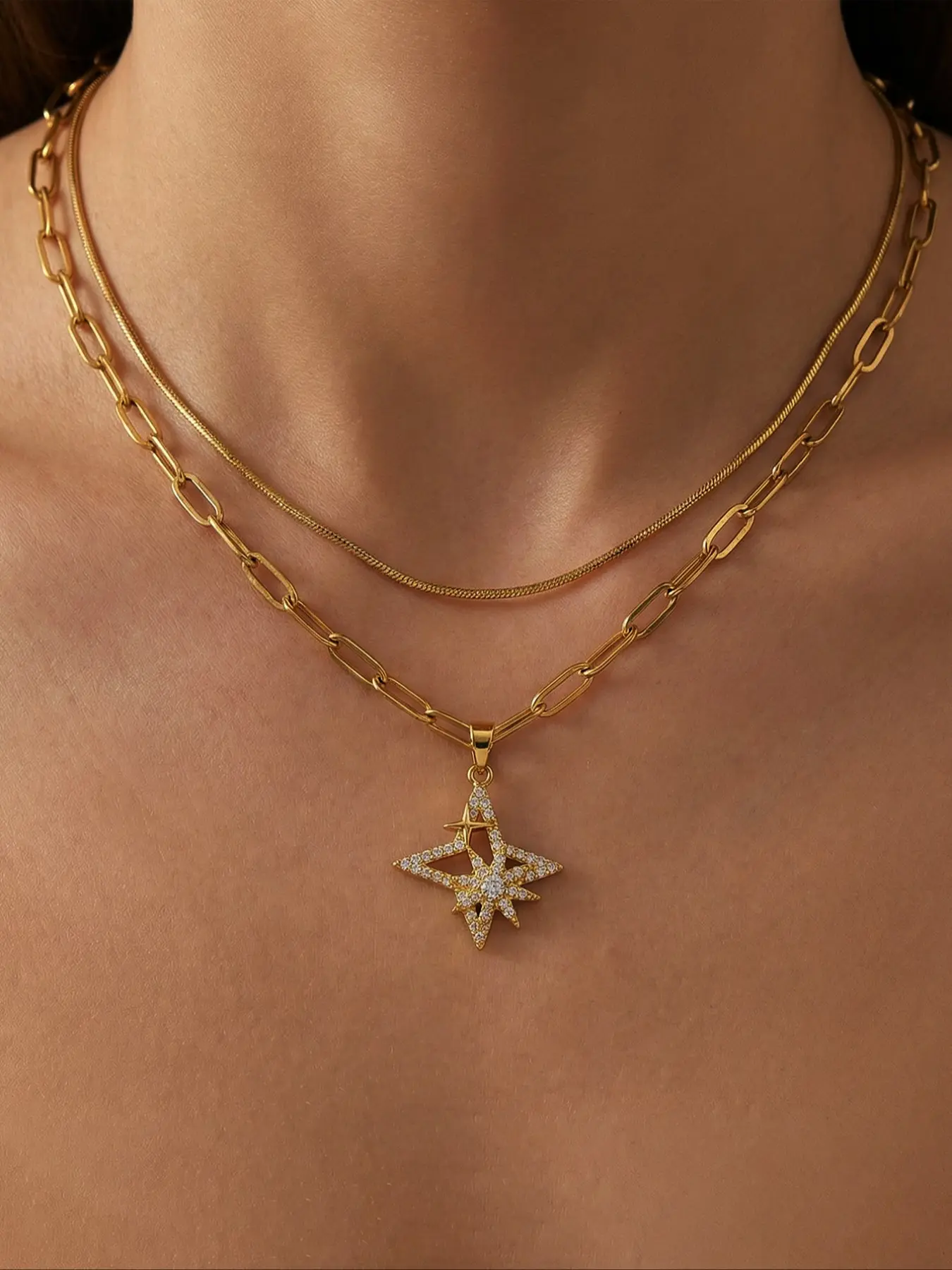 Unique Asymmetric Full Diamond Eight-Point Star Pendant Necklace, Vintage Style Double Layer Clavicle Chain, Elegant Women's Jewelry