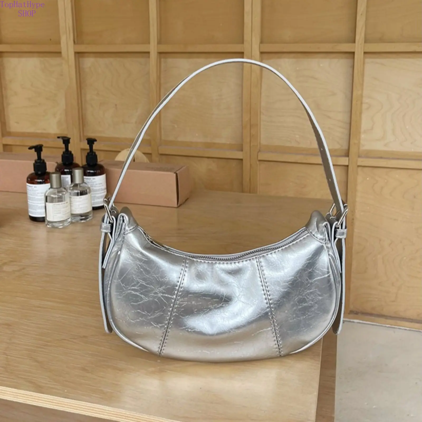 Women's 2026 New Korean Niche Design Metallic Silver Textured Top-Handle Purse, Multi-Wear Crossbody Shoulder Bag, Premium Elegant for Daily Commute, Party