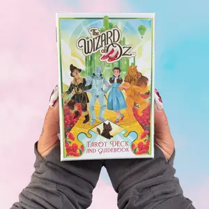 The Wizard of Oz Tarot Deck and Guidebook with Full-Color Illustrations and 128-Page Guidebook for Tarot Practitioners