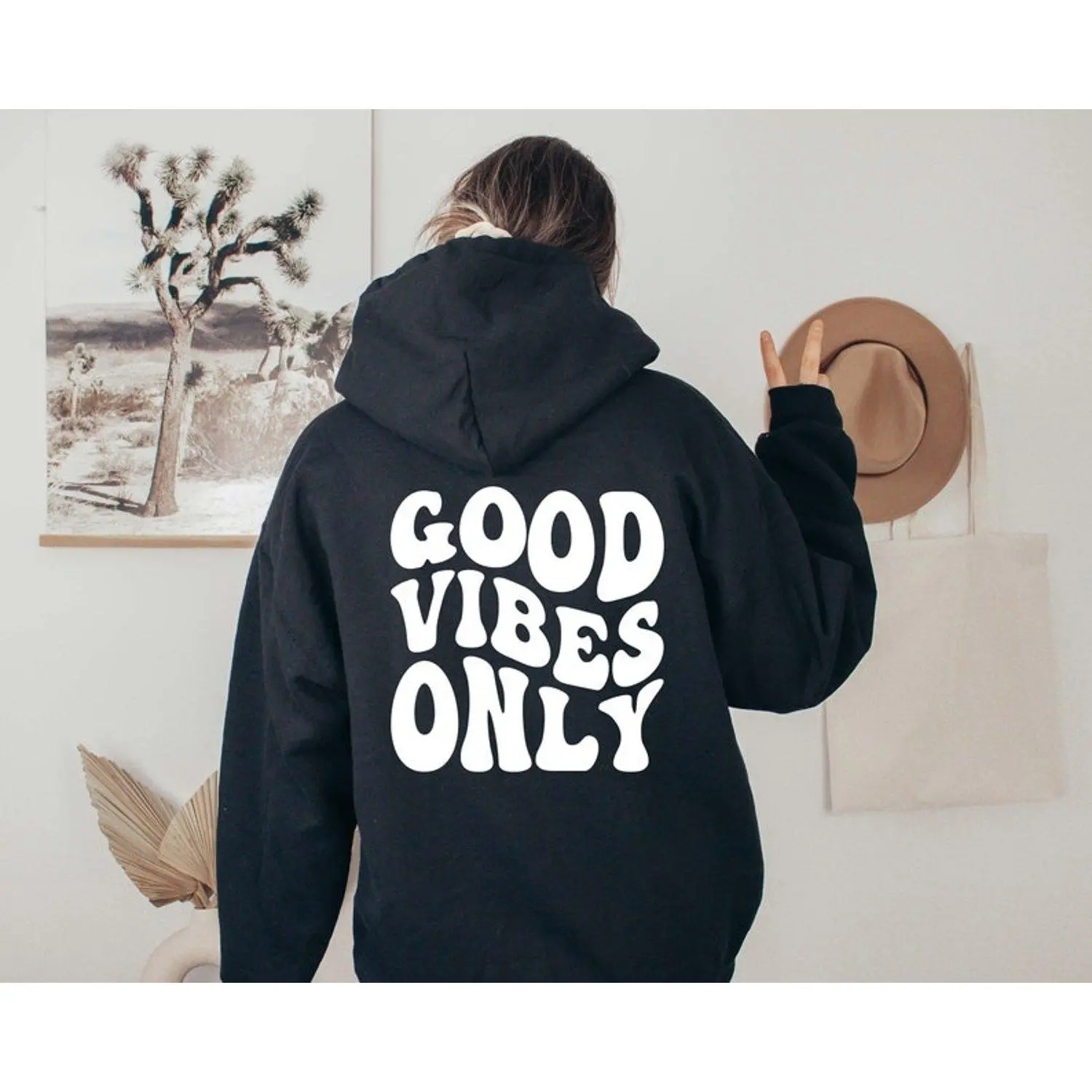 Good Vibes Only Oversized Hoodie Sweatshirt Trendy Cheery Vibes Aesthetic Streetwear Cozy Casual Pullover Sweatshirt Fashionable Comfortable