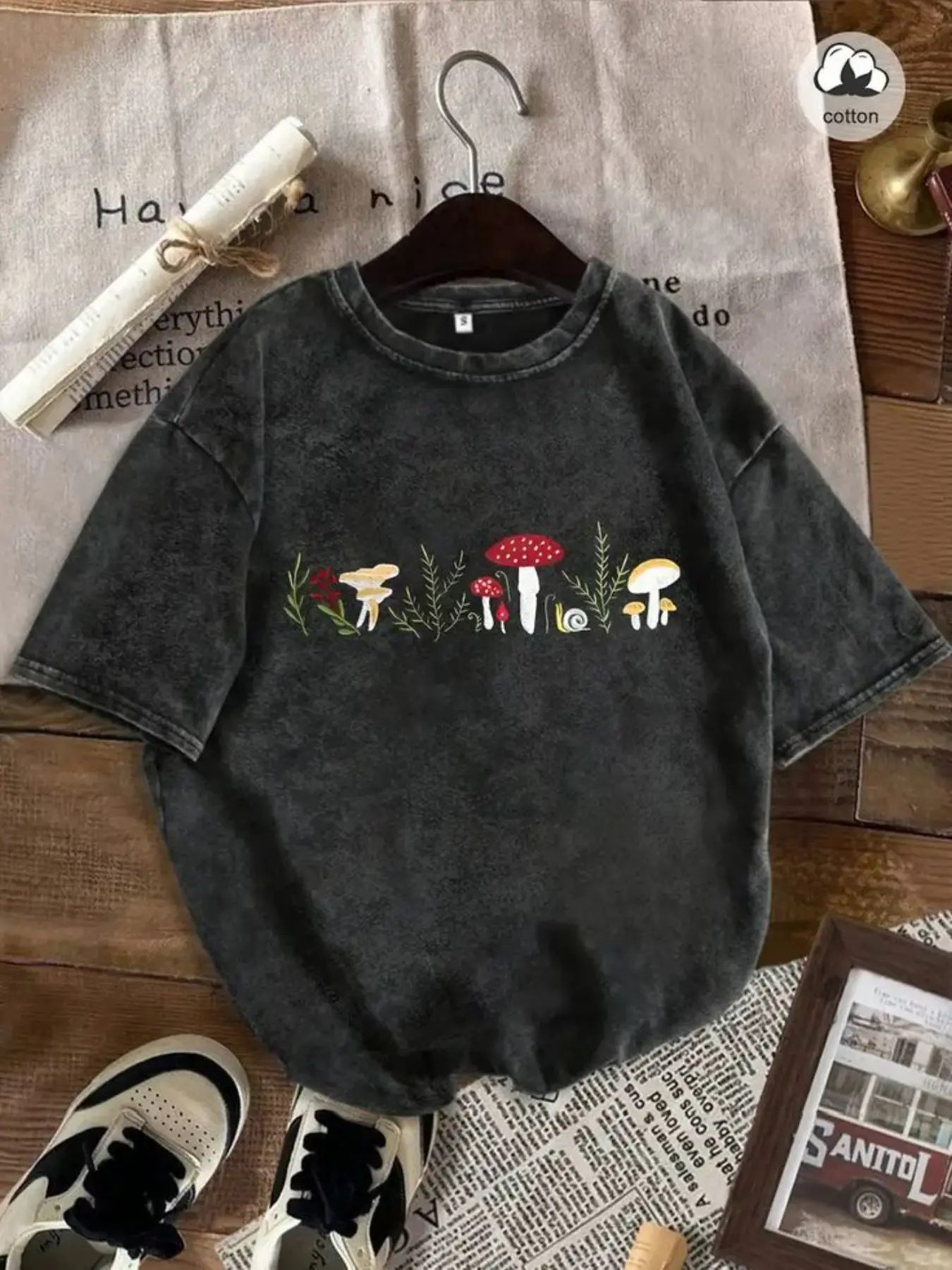 Women's Cotton Casual Loose Fit Round Neck T-Shirt, Womenswear, Lady, Fun Mushroom Print, Vintage Washed Style, Summer, Perfect for Daily Wear Outdoor Activities