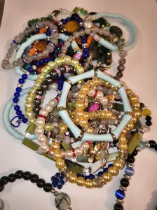 Bracelet Mystery Scoop