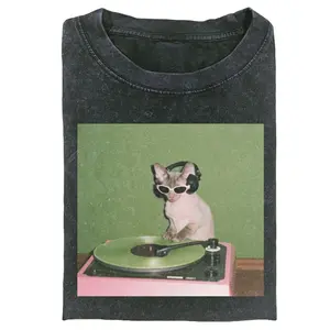 Retro Funny Vintage Graphic Tee,WACKY CAT T-SHIRT, Animal Shirt, Unisex Meme Cringe Funny Dumb Shirt, Gift For Men Women, Menswear Womenswear Streetwear Cotton Comfort121107 Fit Oversized Tshirt