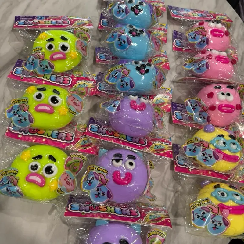 Smushers Face Swap Slow Rise Squishy Toy