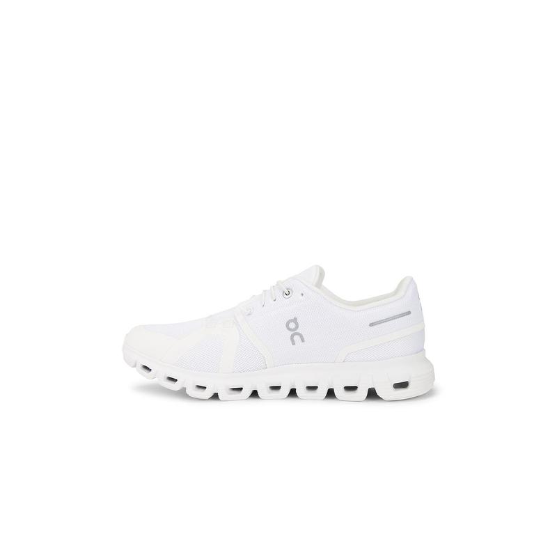 On Cloud 6 Sneakers in White