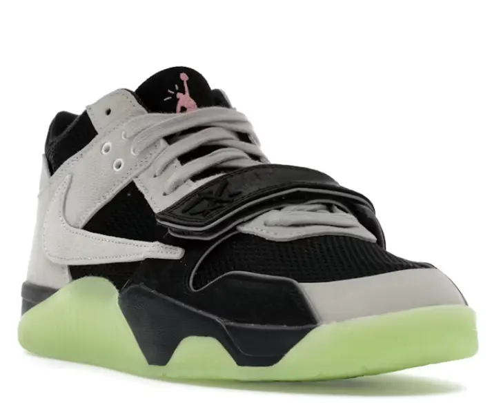 TRAVIS SCOTT JUMPMAN JACK TR TRAVIS SCOTT JUMPMAN JACK TR