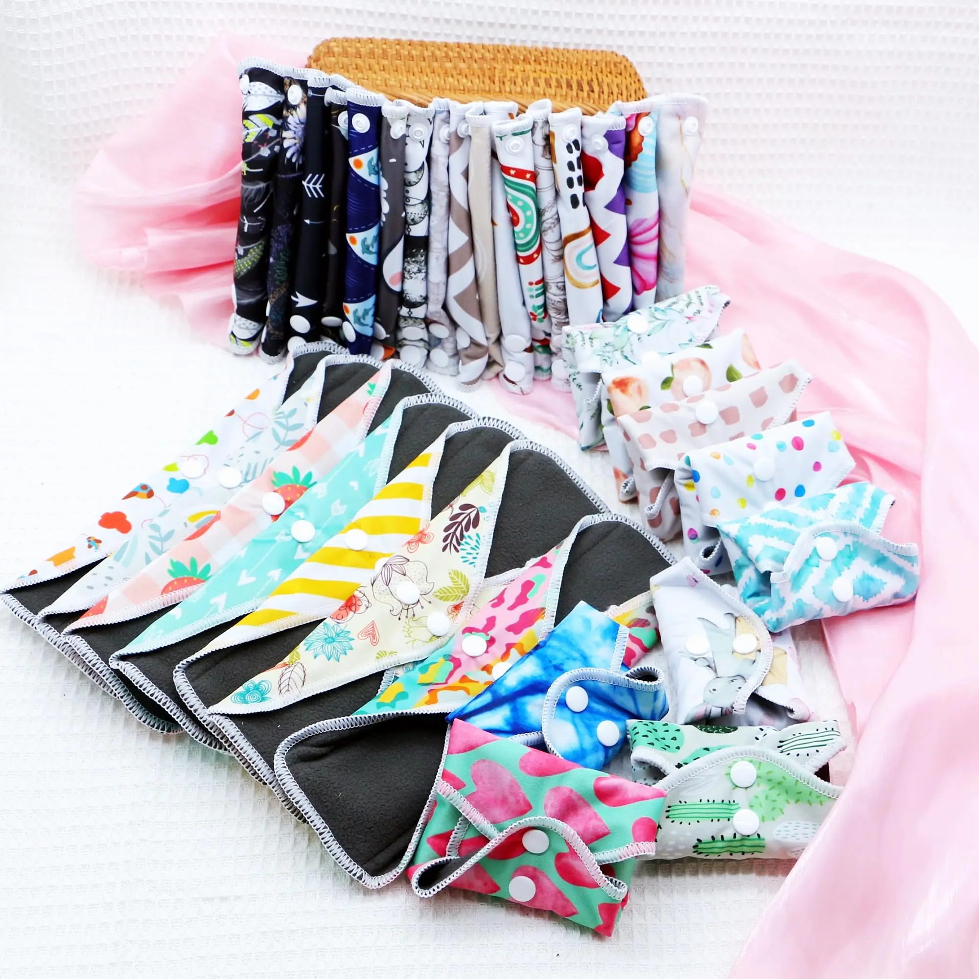 5 Random Prints Reusable Cloth Menstrual Pads Washable Sanitary For Women And Girls(5m-randompads)