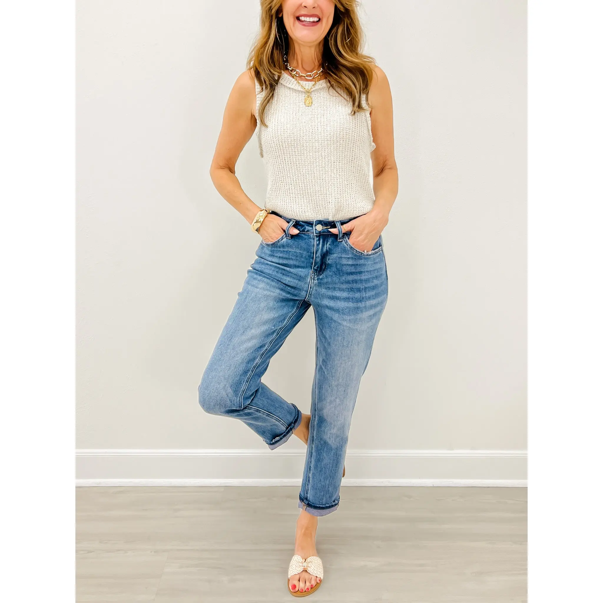Vervet EVERMORE Cuffed Boyfriend Jeans Vervet EVERMORE Cuffed Boyfriend Jeans
