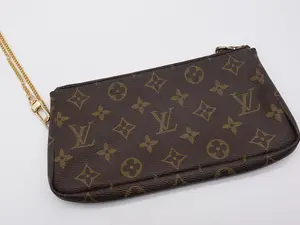 Pre-owned Louis Vuitton Coated Canvas Clutches & Wristlets Accessories Pouch Sac Shopping Pochette Accessories