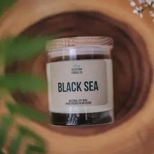 Black Sea Candle – Ocean Scented Candle – Fresh & Musky Candle – Coastal Home Décor – Clean Burning Soy Candle – Beach Inspired Gift Aroma Decor