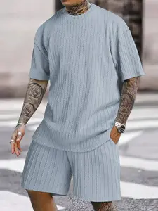 Men's summer knitted jacquard two-piece set, round-neck short-sleeved top and drawstring shorts. Summer casual wear, comfortable and fashionable, suitable for daily use and outdoor activities.