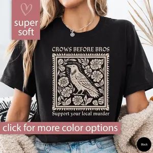 T-shirt Crows Before Bros pour femme, cadeau amateur de corbeau pour elle, chemise Halloween drôle, chemise Punny Crows, cadeau Halloween, t-shirt Halloween corbeau