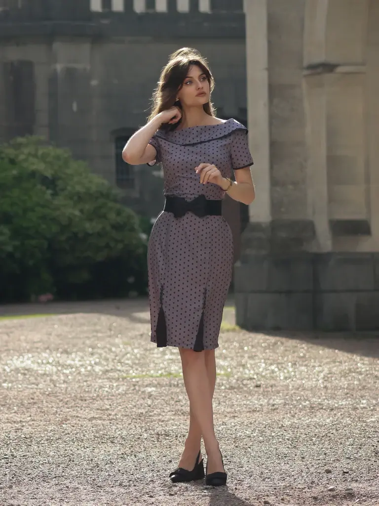 RETRO STAGE Women's Gray 1960s Boat Neck Polka Dot Short-Sleeve Pencil Dress, Casual Wear for Summer Womenswear - TikTok Shop RETRO STAGE Women's Gray 1960s Boat Neck Polka Dot Short-Sleeve Pencil Dress, Casual Wear for Summer Womenswear - TikTok Shop