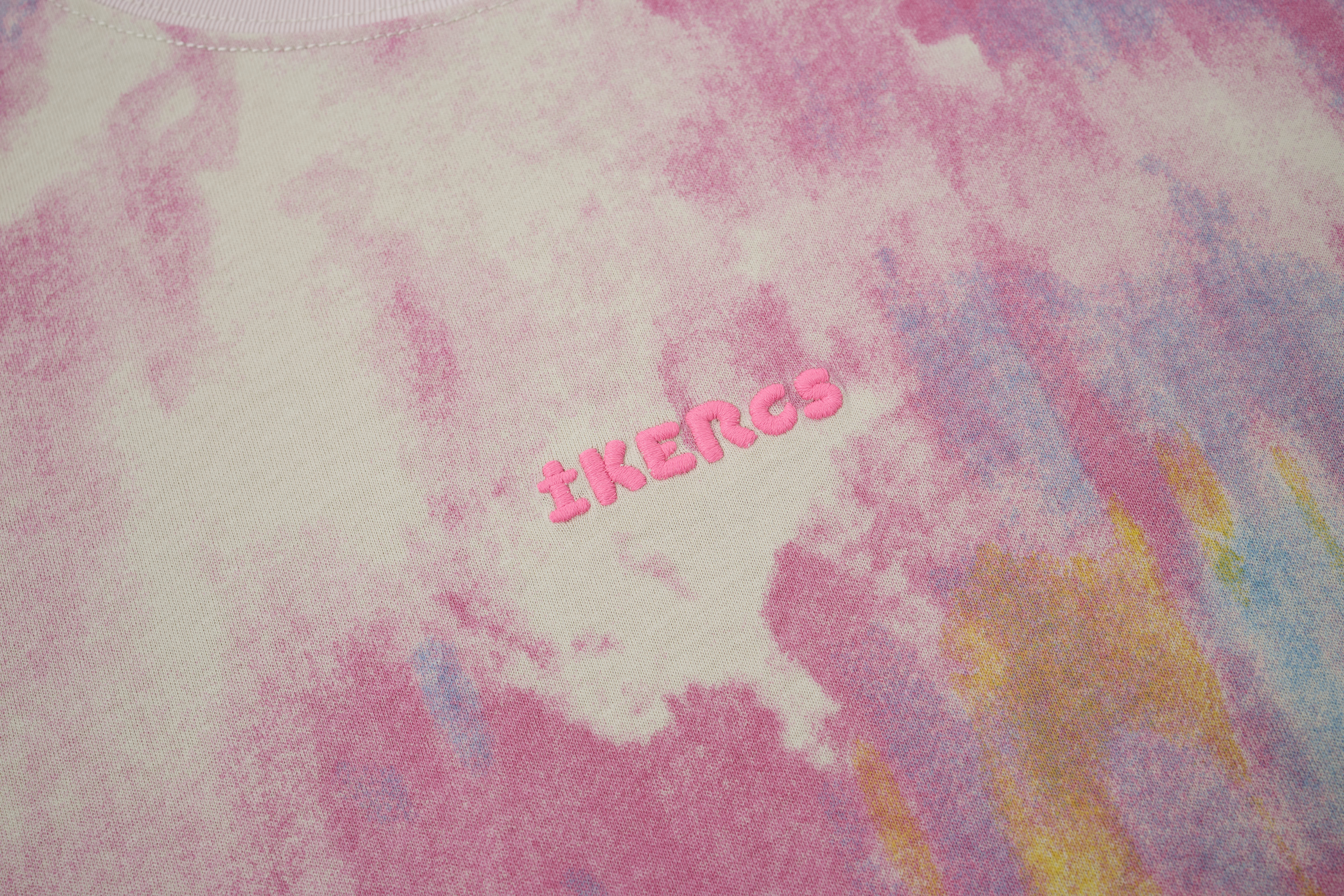 Flooo 2026 New Drop Women's T-shirt, new design with wash color, casual and oversize style, great for summer outfit.