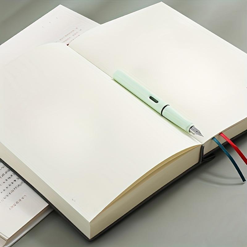 [A4 Softcover Notebook] An A4 Softcover Notebook, Designed forJournaling, Drawing, And Sketching, ldeal for Creative Tasks, Art, AndCrafts, Suitable for Adults, Artists, And Journalists