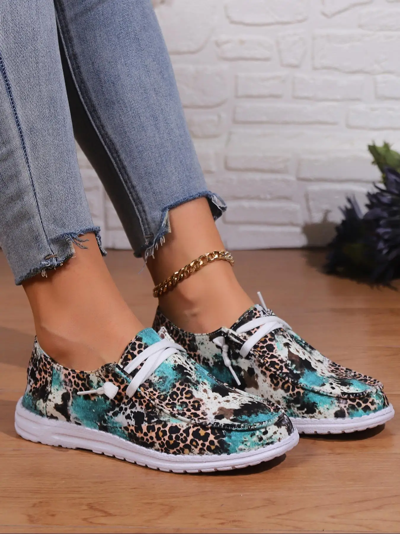 Summer 2024 Fashion Colorblock Leopard Print Low Top Sneakers, Casual Comfortable Slip on Shoes, for Work & Daily Wear, Girl's Walking Shoes, Shoes fo