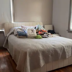 review image 0