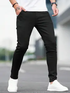 Men's casual-style fashion solid-color Plain slim-fit stretch Elastic Denim jeans Pockets, pure black long straight-leg pants, skin-friendly, soft and Breathable fabric suitable for all seasons, very suitable for men's daily casual wear.
