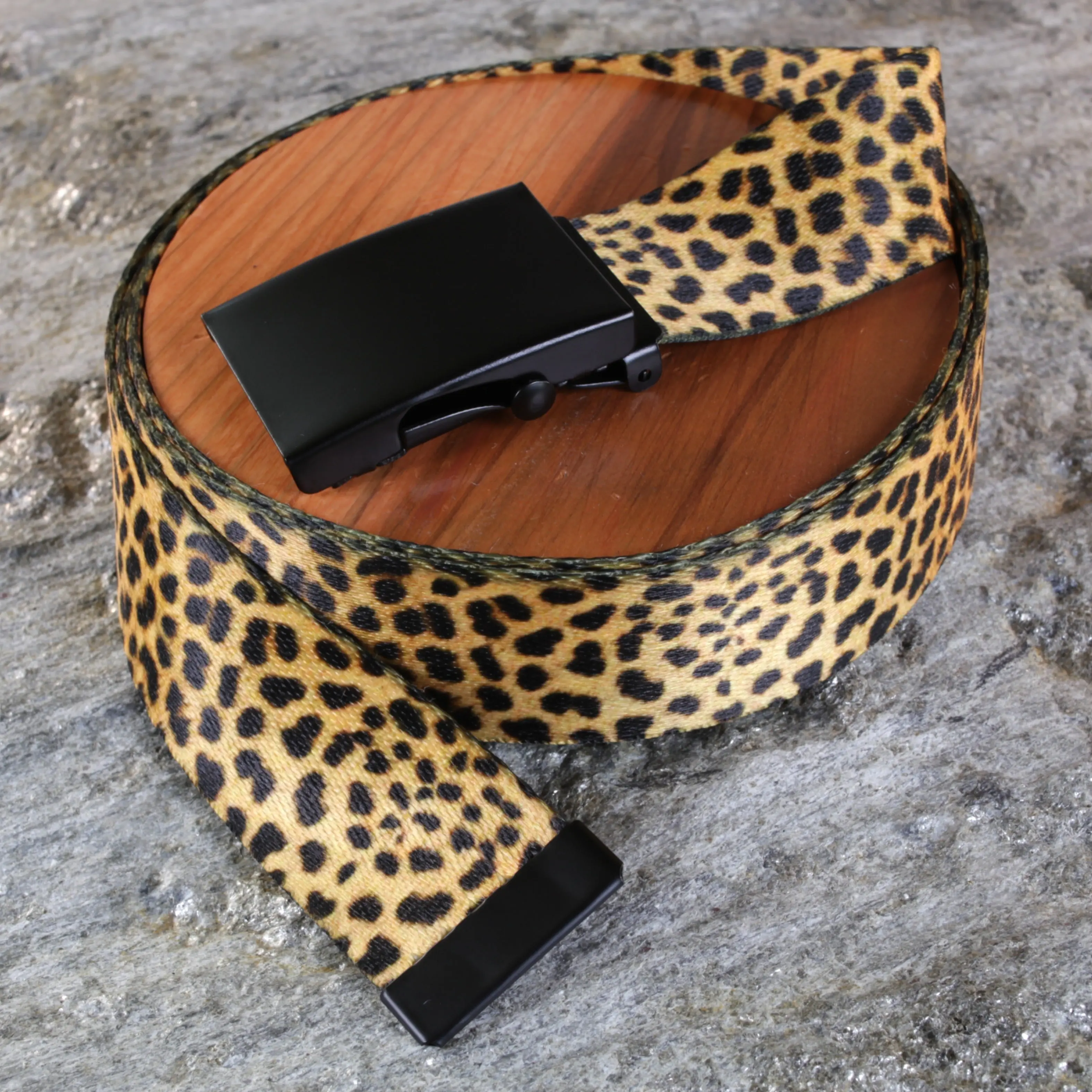 1" Slim Fit Cheetah Print Belt - Classic Animal Pattern, Double D Ring, Multi-Size, Suitable for Casual Wear