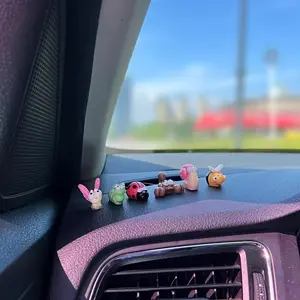 6pcs Mini Cartoon Insect Car Decorations, Creative Car Accessories for Dashboard Window Screen, Cute Car Interior Ornaments, Car Interior Accessory, Car Interior Set