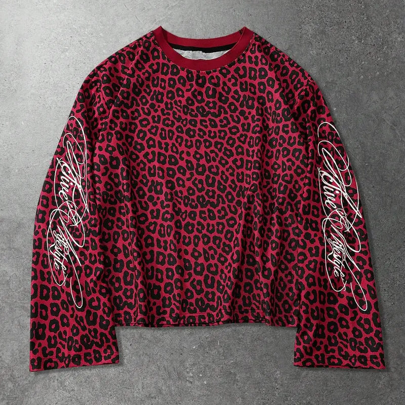 Oversized Red Leopard Print Long Sleeve Fashion T-shirt Tops, Vintage Gothic Font Sleeve Print Crewneck Sweatshirt, Soft Comfortable Y2K Aesthetic Casual Cropped Letter Printed Pullover, Perfect for Autumn Winter Daily Streetwear