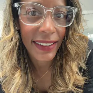 Blue Light Glasses for Computer & Gaming, Stylish Unisex Design, HD Lenses, 140mm Frame Width, Ideal for Gaming, TV, & Phone Use, Classic Fit for Eye Protection