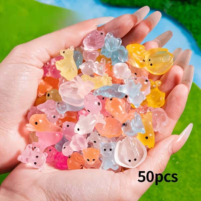 Home Decor Miniatures – 50/100/200 Pcs Glow in The Dark Mini Resin Animals Figurines, Tiny Luminous Animal Figures for Aquarium, Fairy Garden, Dollhouse Decor, Party & Beach Cabana**