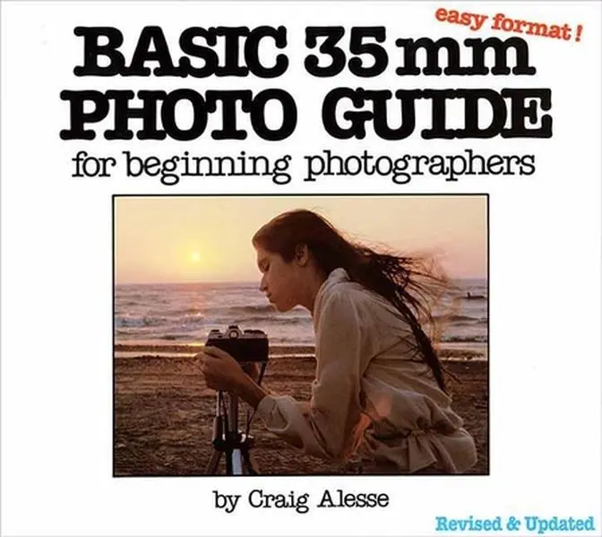 USED Book - Basic 35mm Photo Guide: For Beginning Photographers by Alesse, Craig (Paperback) - english
