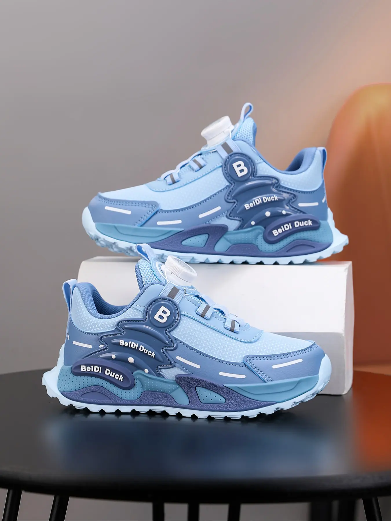 Four-Season Kids' Sports Shoes, PU Leather Upper, Breathable Lining, Eva Shock Absorption Sole, Ideal for Training, Running, Daily Wear, Colorblock Sport Shoes