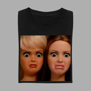 Funny Barbie Face Meme T-Shirt, Sarcastic Doll Expression Graphic Tee, Vintage 90s Retro Aesthetic Streetwear Unisex Casual Outfit Trendys
