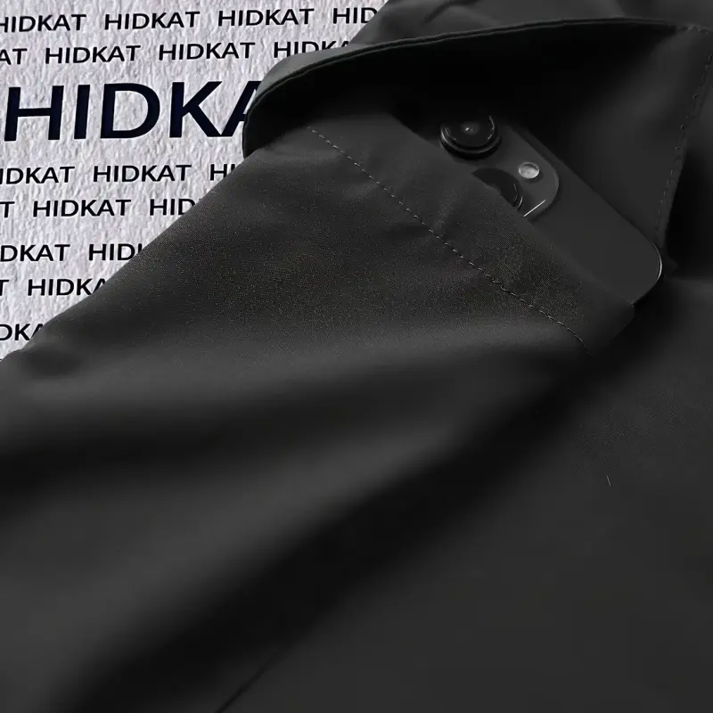 Women’s cargo pants with multiple pockets for spring and autumn—thin, straight-leg casual long pants featuring zippered pockets and an elastic waistband, suitable for outdoor sports and everyday outings.