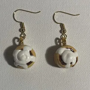 Cinnamon Roll Earrings