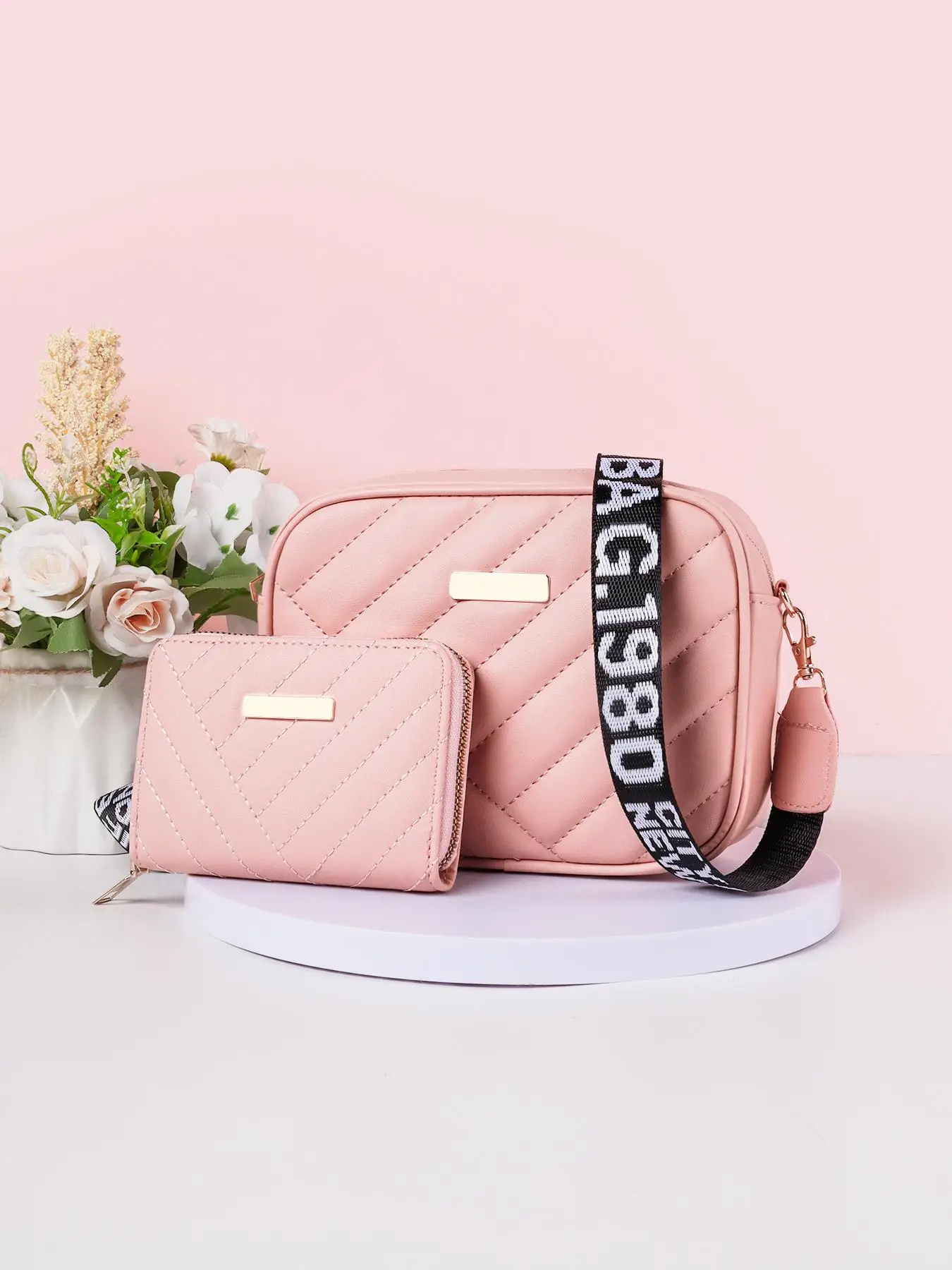 Women's Simple Plain Color Quilted Crossbody Bag & Small Square Wallet (2pcs/set), Casual Trendy Bag Set, Fashionable Bag Set for Daily Use