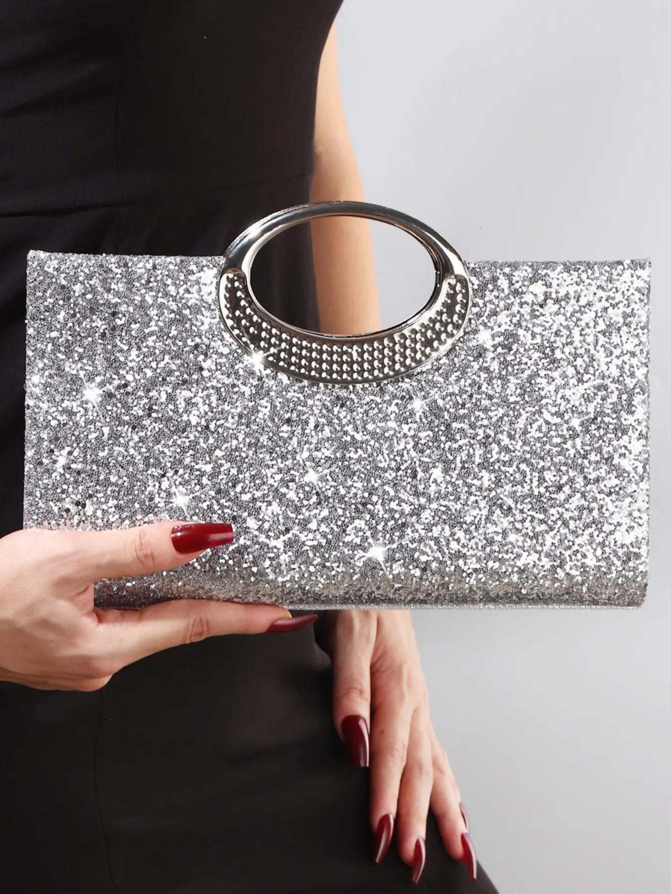 Women's Fashion Sequins Evening Bag, Sequin Finish, Silver Color & Options, Metal Hand Ring Shoulder Bag, Evening Clutch, evening purse, formal purse, Perfect for Weddings, Parties, Balls