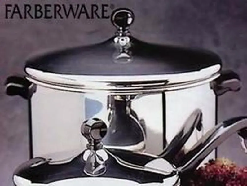 Farberware Classic Series 8 Quart Covered Stockpot - 50006