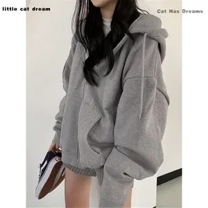 QBU Women’s Cozy Fleece-Lined Zip-Up Hoodie – Casual Loose Fit, Solid Gray Cardigan with Pockets, Perfect for Fall/Winter