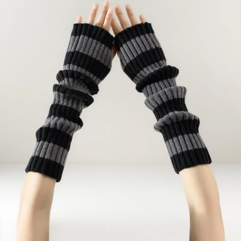 Arm Gray-black Stripes