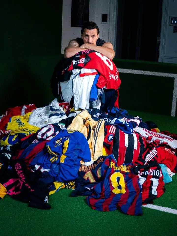 Football Jersey Mystery Box | Random Style Soccer Shirt | Sports Fan Surprise Gift