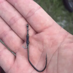 4/0 urchin hook 4 per pack