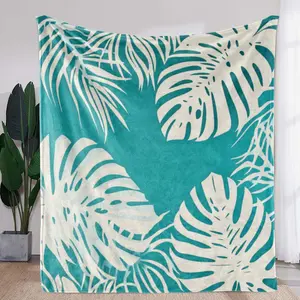 Tropical Leaf Print Flannel Throw Blanket - Soft Plush Polyester, All-Season Use, Vibrant Teal & Beige Design - Ideal for Sofa, Bed