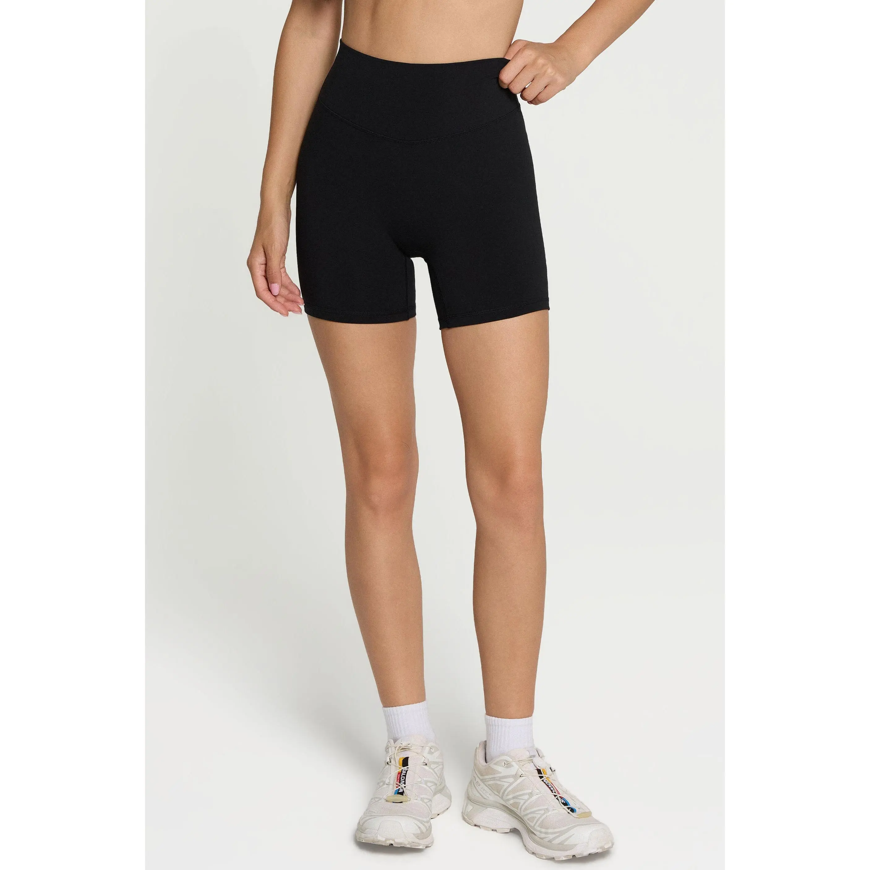 Core Shorts 5" - Black