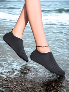 Women&Men Water Shoes, Lightweight Breathable Barefoot Shoes for Beach Swimming Pool, Yoga,Hikking,Outdoor Sports Shoes Socks Shoes for Aquatic Activities Wetsuit Diving Gear