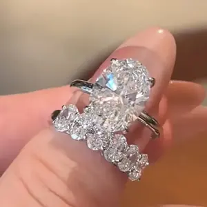 Maxine CZ 4.5ct Oval Cut 2PC Engagement Ring Set, Bridal Ring Set In Sterling Silverr, 5A Cubic Zirconia Women's Ring Jewelry,Wedding Ring Set for Daily,Travel,Proposal,Birthday,Anniversary