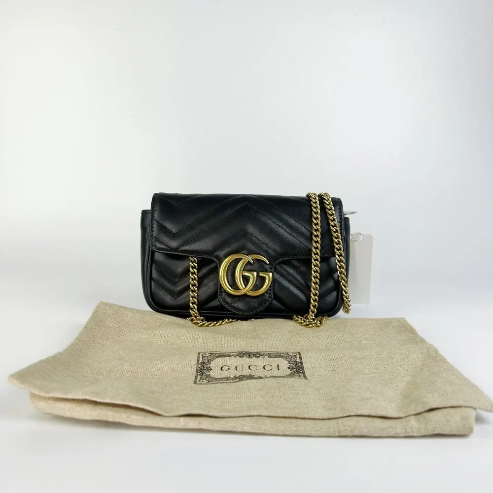 Pre-owned GUCCI 673 Black Matelassé Leather Chain Crossbody Bag