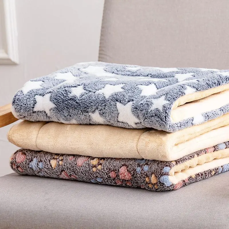 Star & Paw Print Pet Mat, Soft Plush Pet Bed for Dog & Cat, Cute Plush Pet Mat, Pet Supplies for Indoor Outdoor Use (It is Recommended to Take One Siz